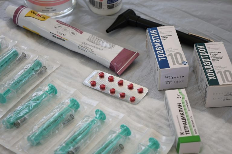 Memory and Medications: What Caregivers Should Know